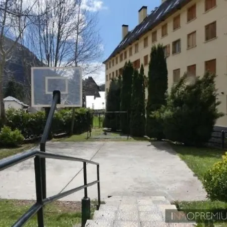Apartamento Canfranc Апартаменты Канфранк